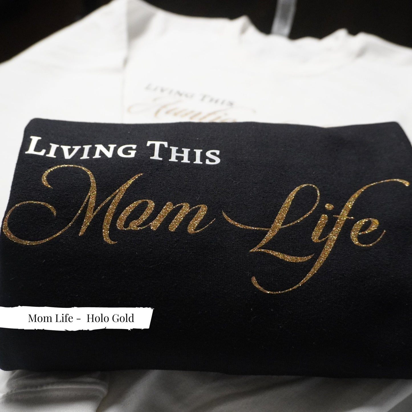 Chic Mom Sweatshirt - Comfy & Stylish Motherhood Statement Top with Gold Glitter Text