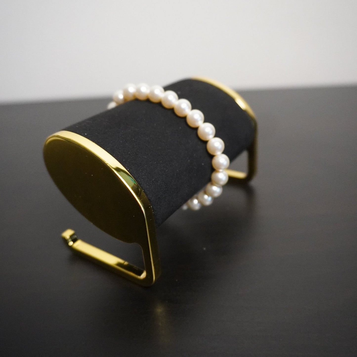 Elegant Pearl Beaded Bracelet - Classic White Pearl Jewelry for Special Occasions and Everyday Elegance