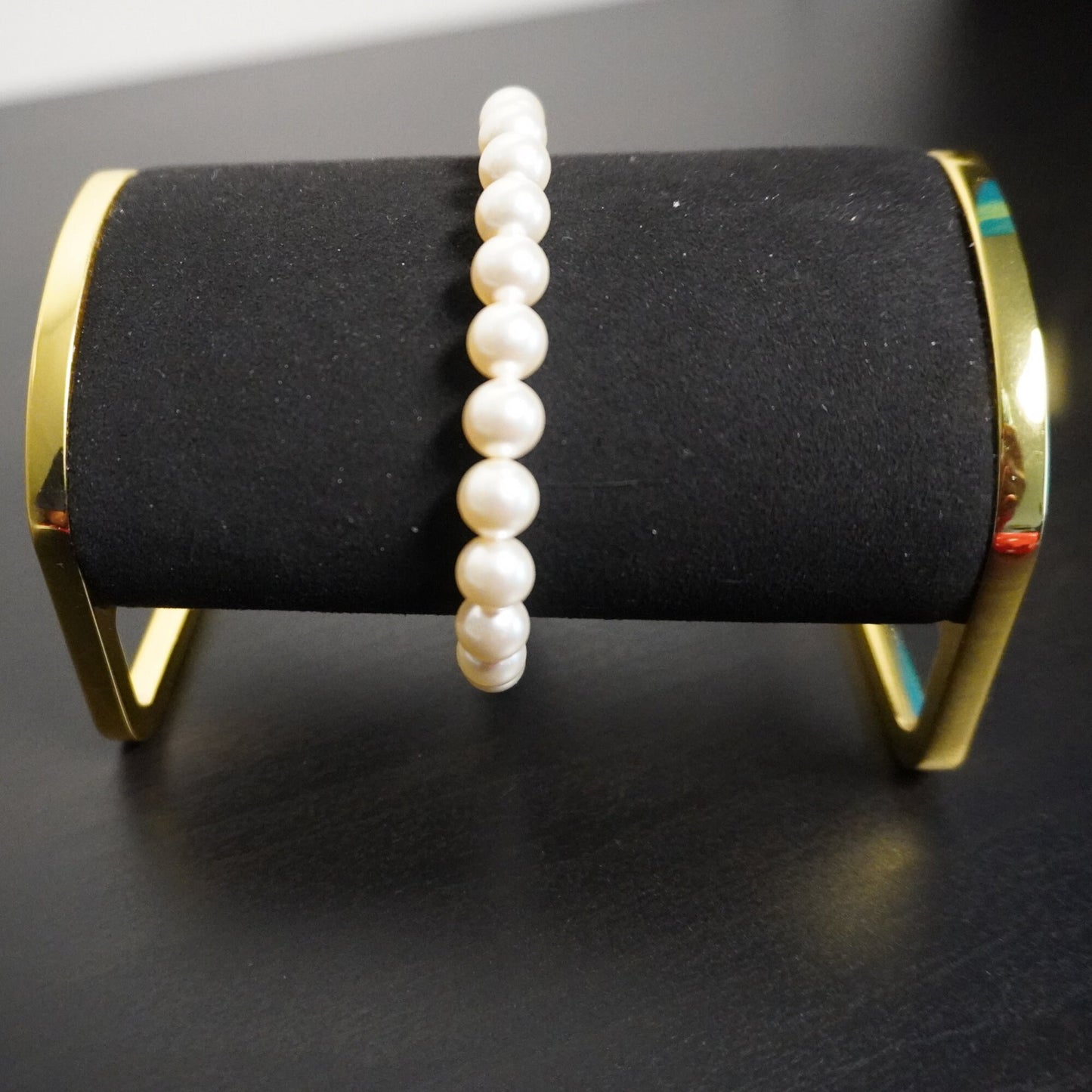 Elegant Pearl Beaded Bracelet - Classic White Pearl Jewelry for Special Occasions and Everyday Elegance