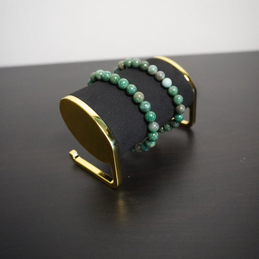 Handmade Green Beaded Bracelet: Elegant Artisan Jewelry