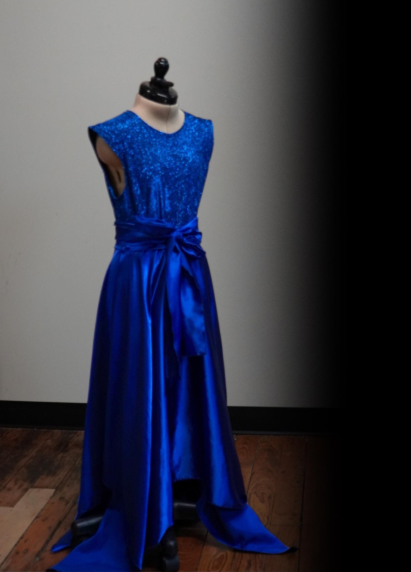 Youth Glitter Belted Liturgical Dance Tunic: Flowing Handkerchief Hem, Worship Praise Dancewear